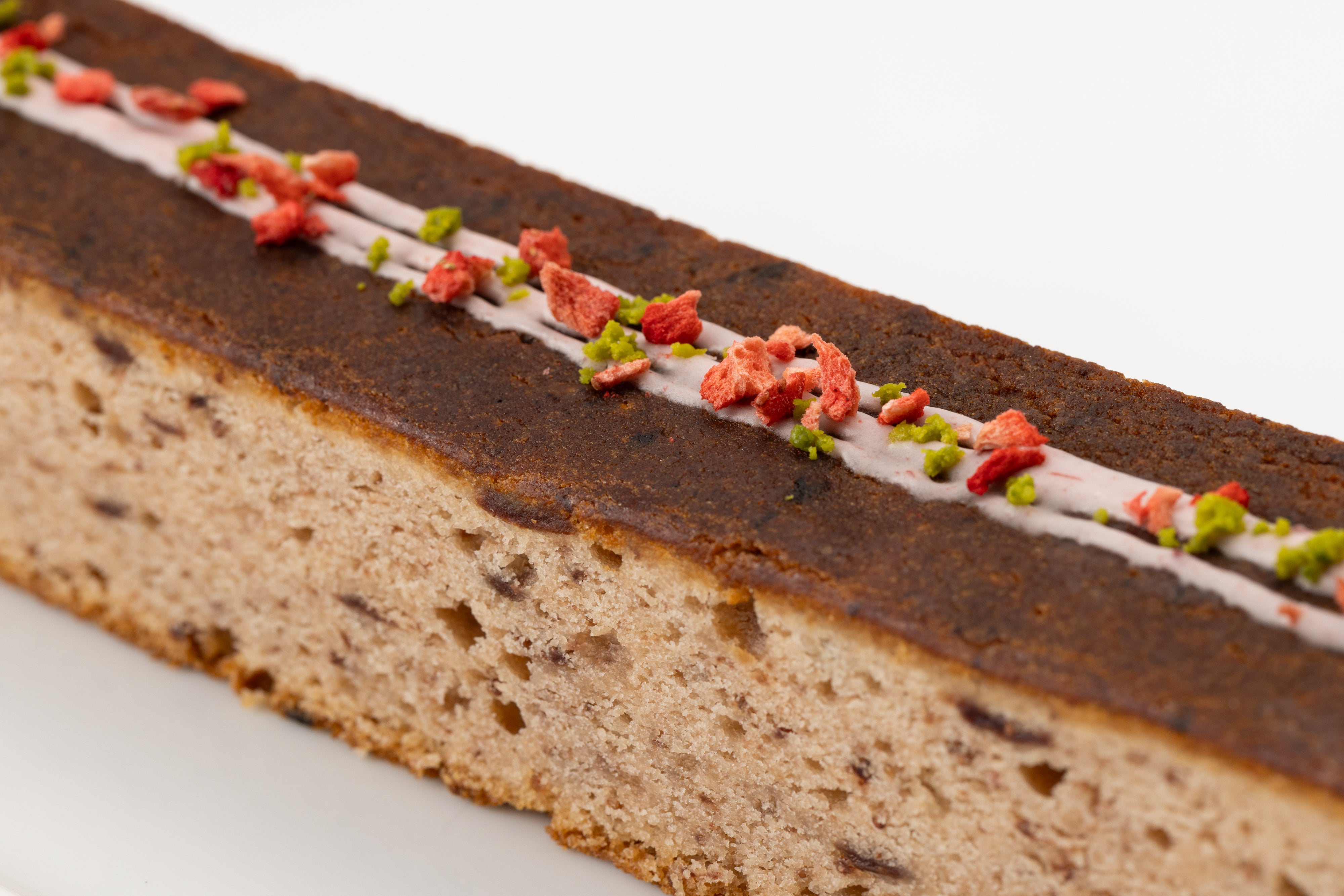 【予約販売・数量限定】<br class="sp-none">「しあわせの扉」<br class="sp-none">苺のパウンドケーキ